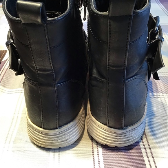 Womens Alberto Ankle Boots - Picture 4 of 7